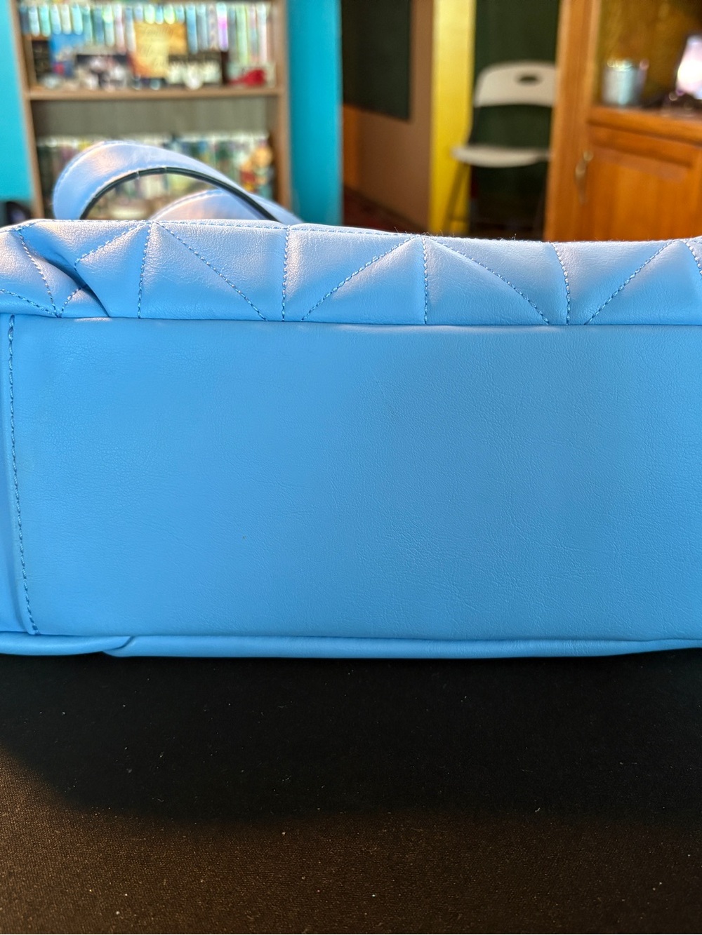 Vera Wang Powder Blue Shoulder Bag - Picture 9 of 10